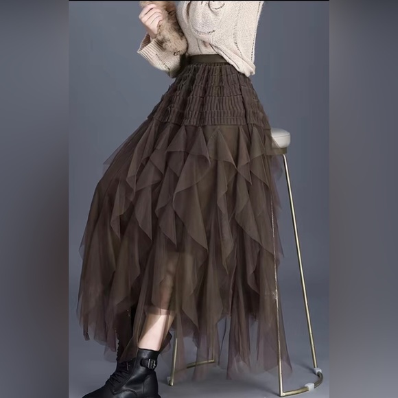 Jane Chic Designs Tiffany Skirt - Picture 1 of 7